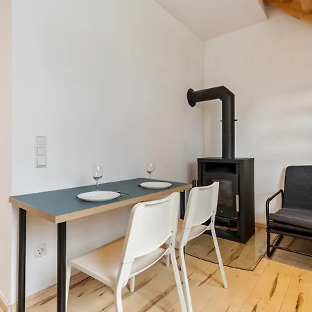 Moderne Mit Garten Und Terrasse *